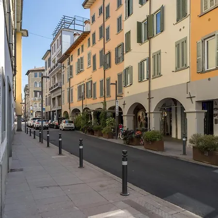 San Bernardino 8 - Immobili E Soluzioni Rent *