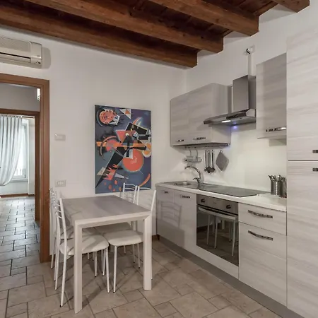 Apartman San Bernardino 8 - Immobili E Soluzioni Rent Bergamo