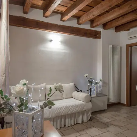 Apartment San Bernardino 8 - Immobili E Soluzioni Rent