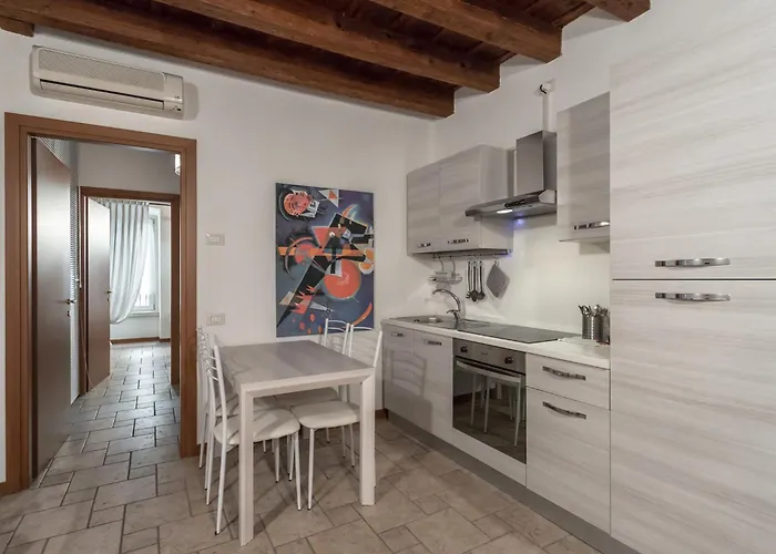 Apartment San Bernardino 8 - Immobili E Soluzioni Rent Bergamo