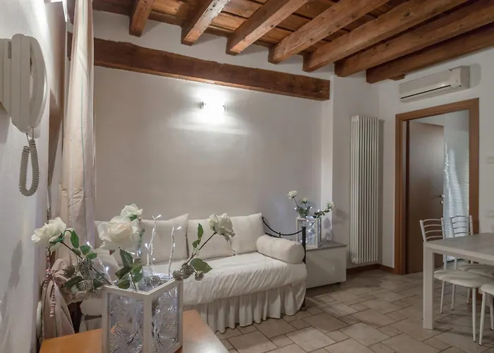 Apartment San Bernardino 8 - Immobili E Soluzioni Rent